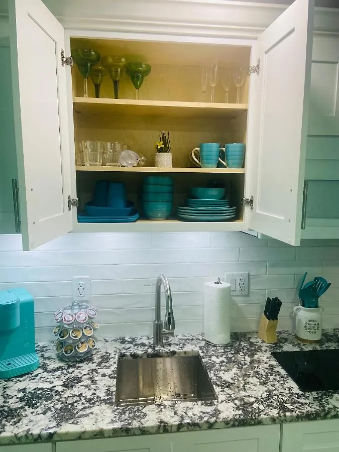 Beautiful And Comfortable Rom Apt # 2 Tampa 0*,  United States